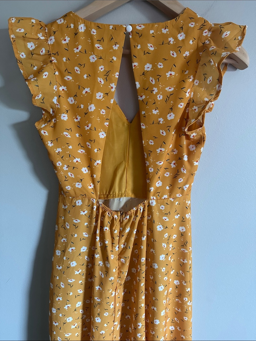 Final sale! Open back chiffon dress - Picture 14 of 14
